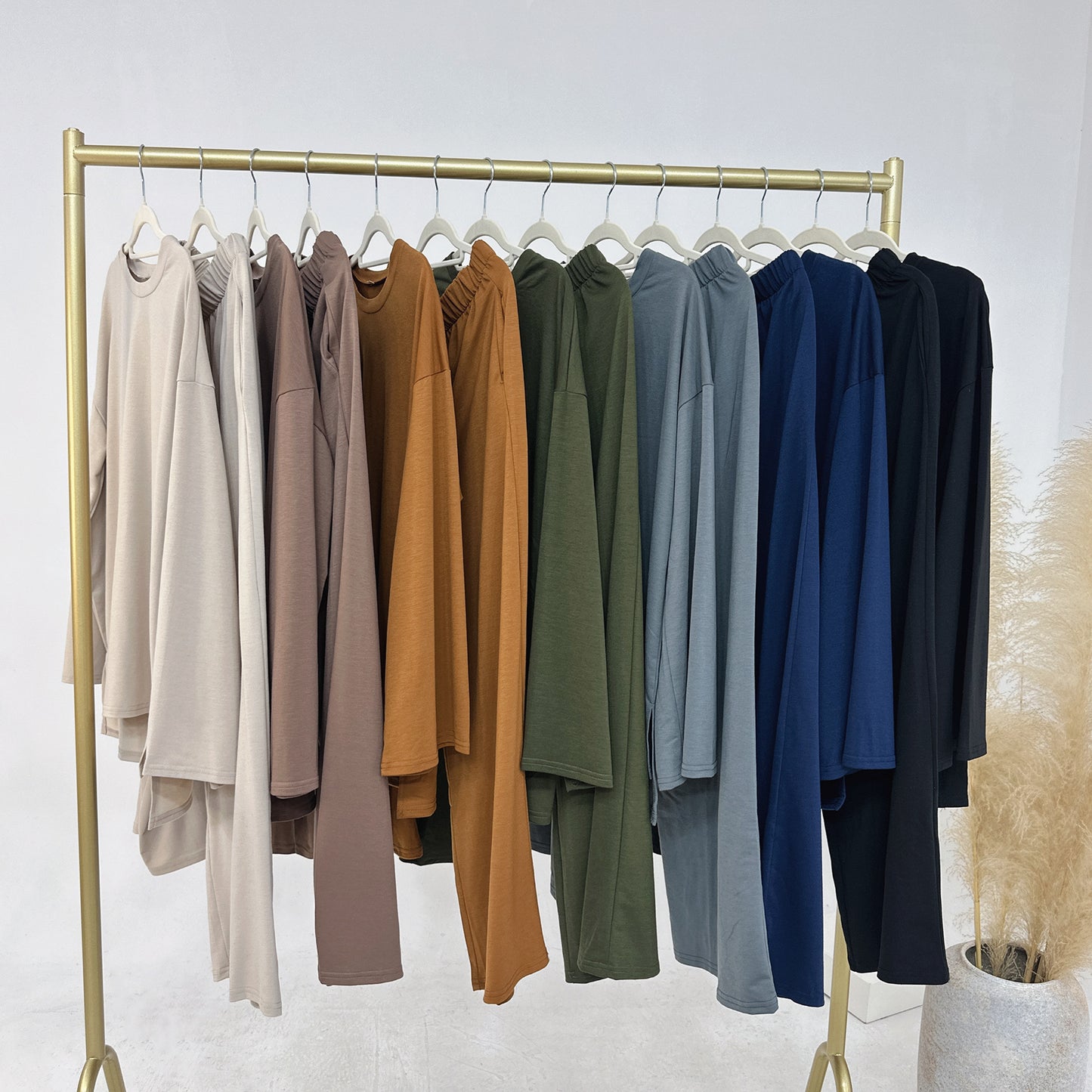 2025 New Solid Color Loose Two-piece Suit