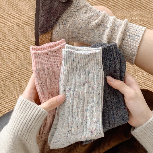 A Box of 5 Pairs of Mid-calf Socks, Fashionable Cotton Socks