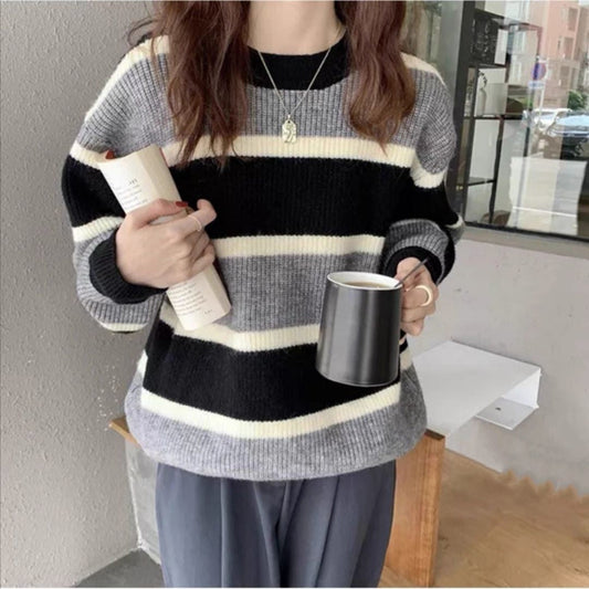 Classic O-Neck Knitted Striped Sweater-ABS2479BK