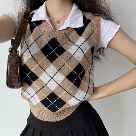 Diamond Pattern Classic Knitted Vest Sweater-ABT35BK