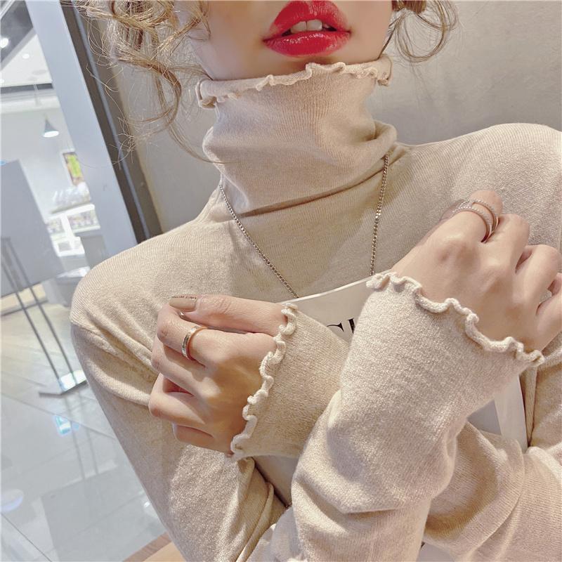 Women's Ruffled Bottoming Shirt