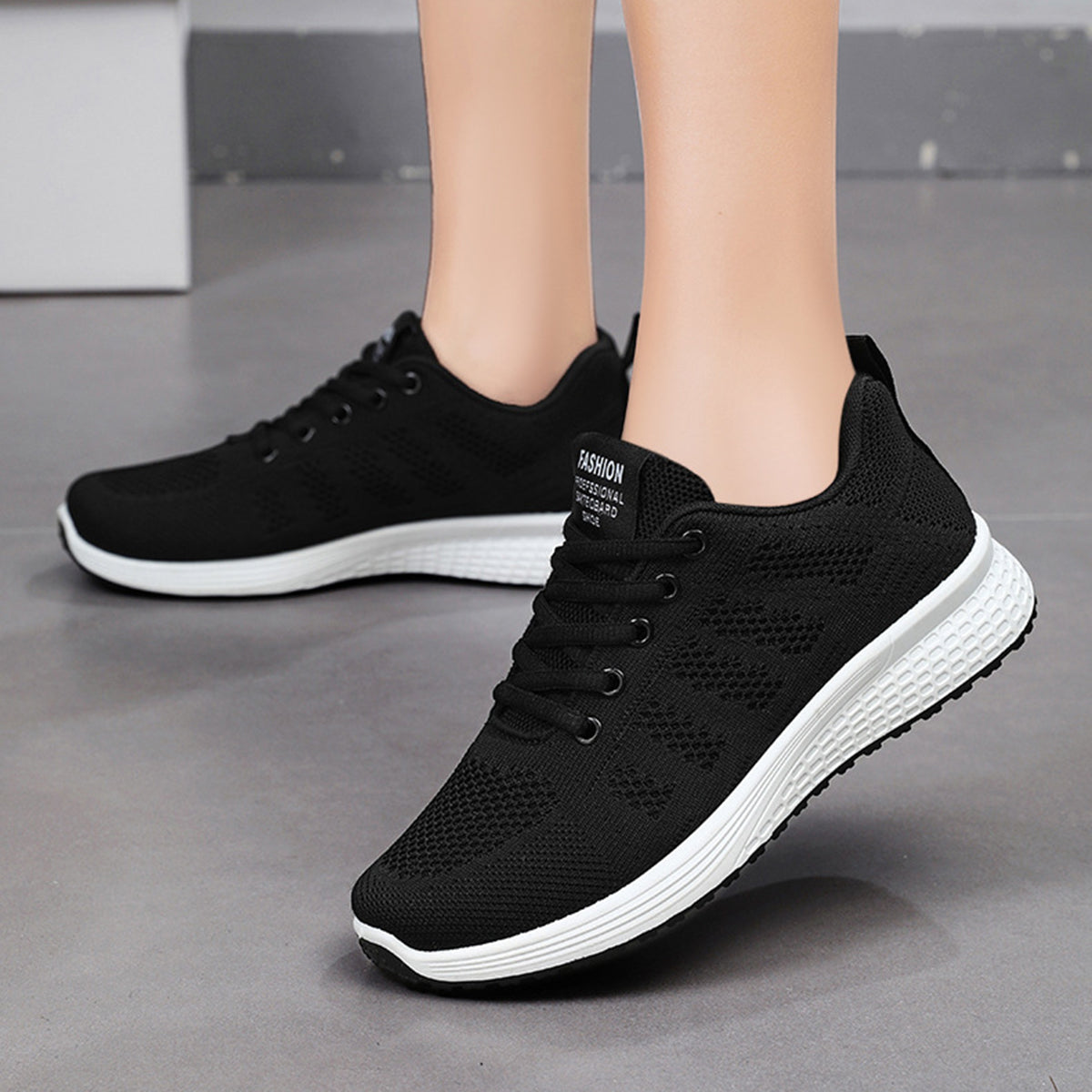 GO5109 Women Sport Shoes